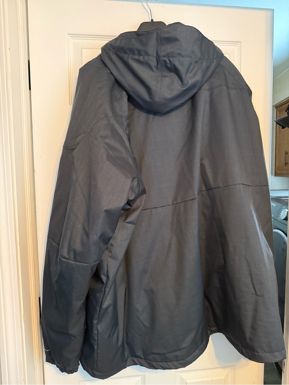 Columbia Men's Dark Gray Hooded Raincoat - Picture 4 of 6